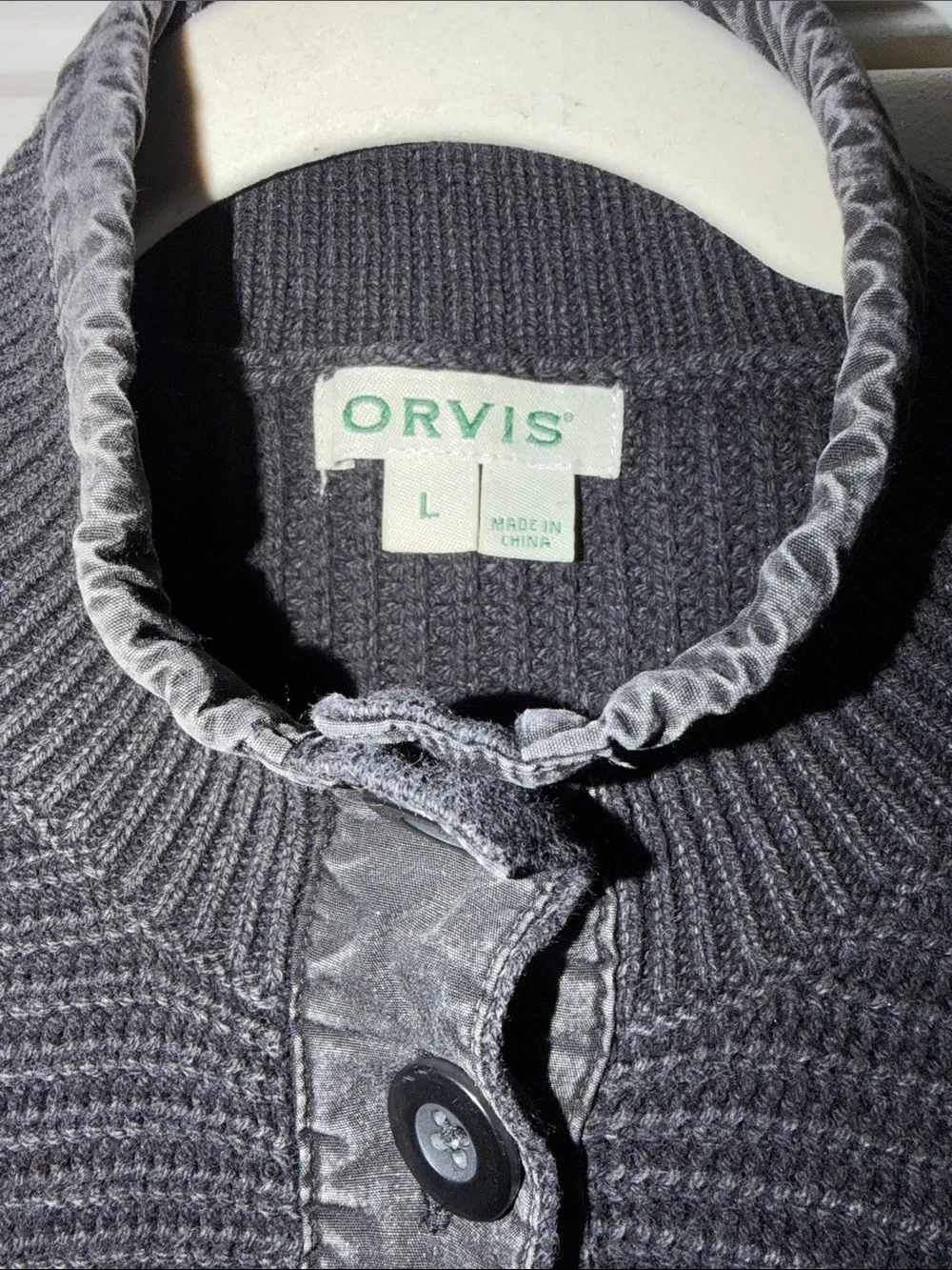 Men’s Orvis Washed Black Ribbed Henley Sweater with Cuff Patches. Sz L